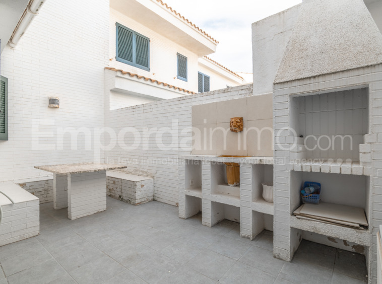 Casa primera linea en venta en Creixell, Tarragona