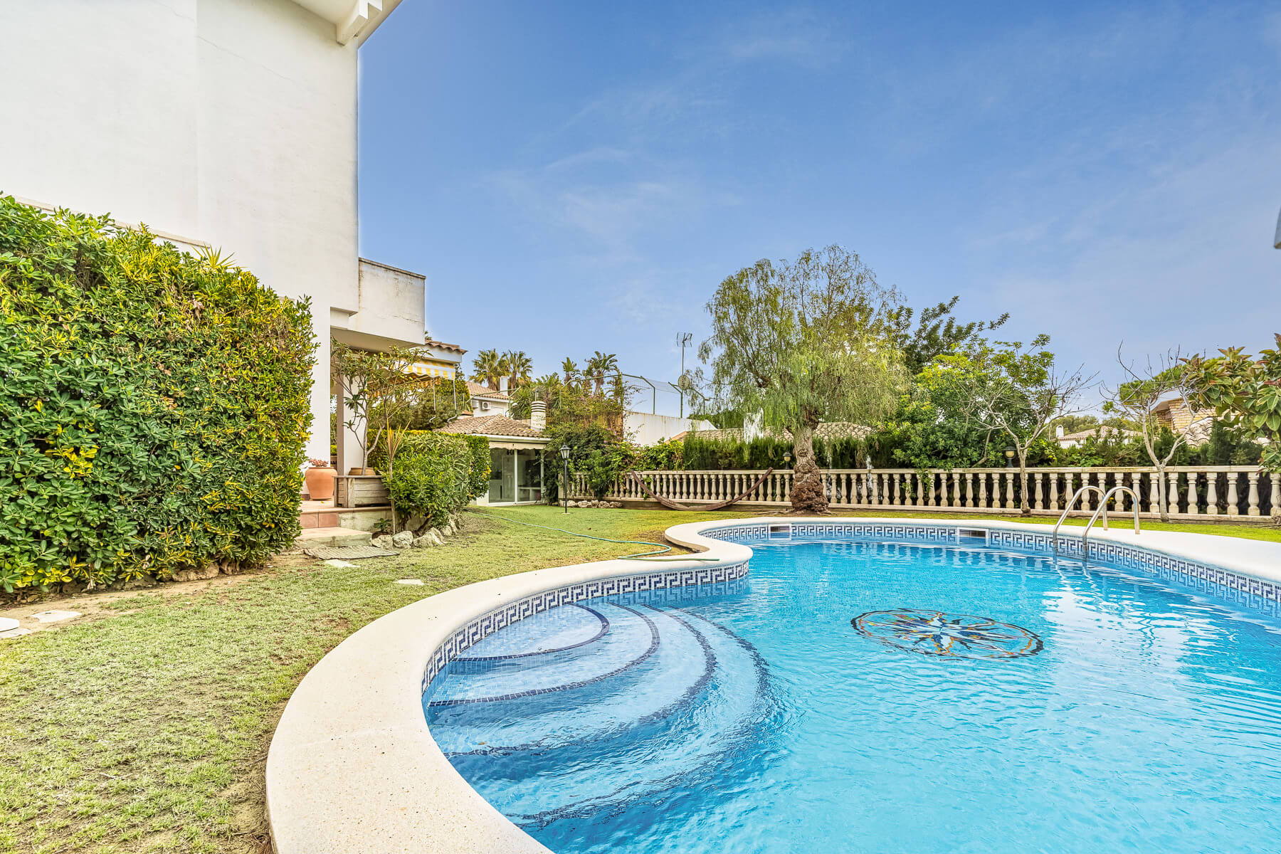 Espectacular chalet con piscina en venta en Roda de Bera - Tarragona