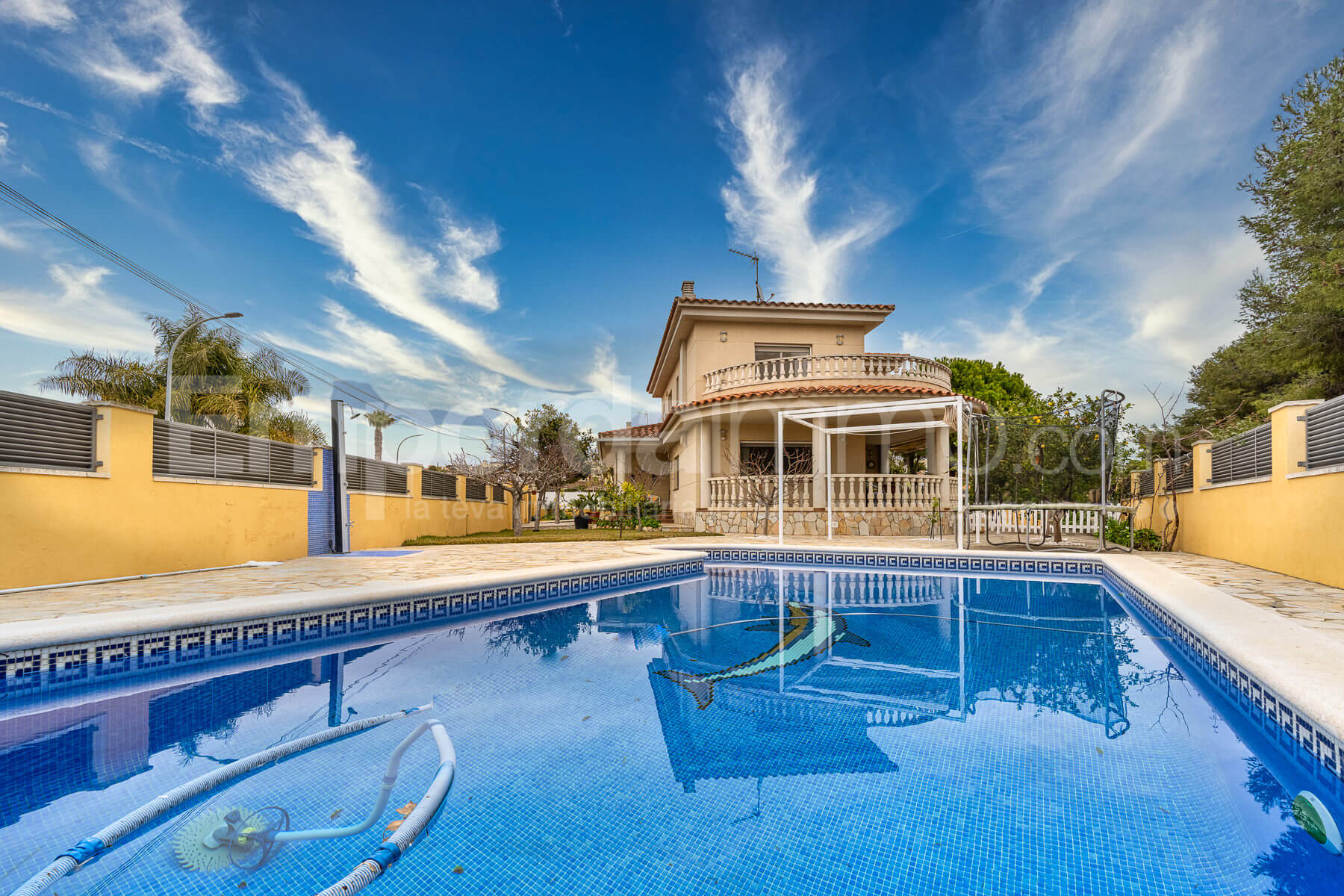 Villa con piscina en venta en Francas - Tarragona