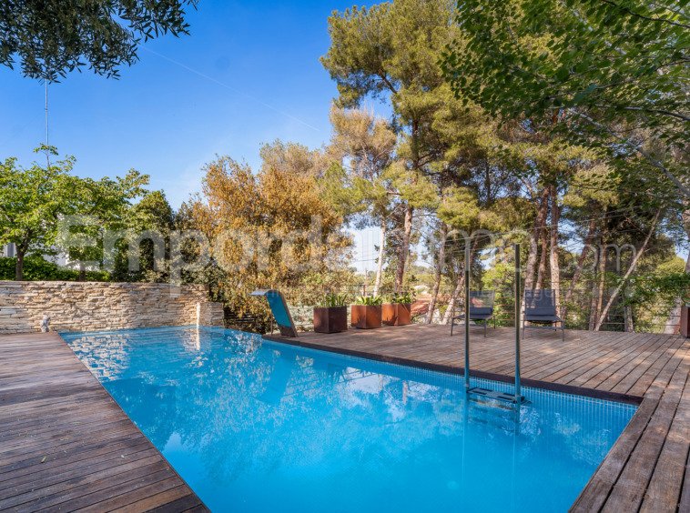 Villa con piscina en Cala Romana, Tarragona en Venta