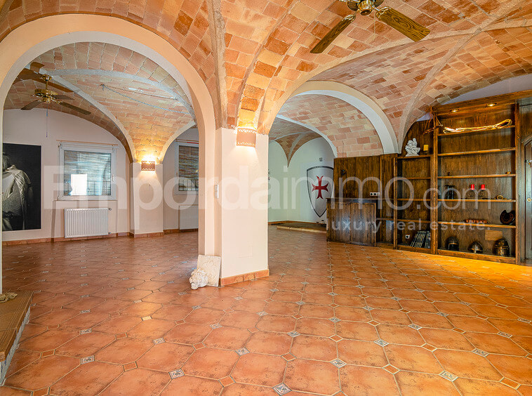 Casa histórica en venta en Castello de Empuries